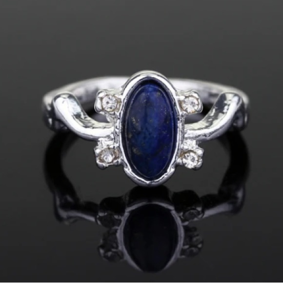 💙Vampire Diaries Moonstone Ring in Size 9💙 - Picture 2 of 6